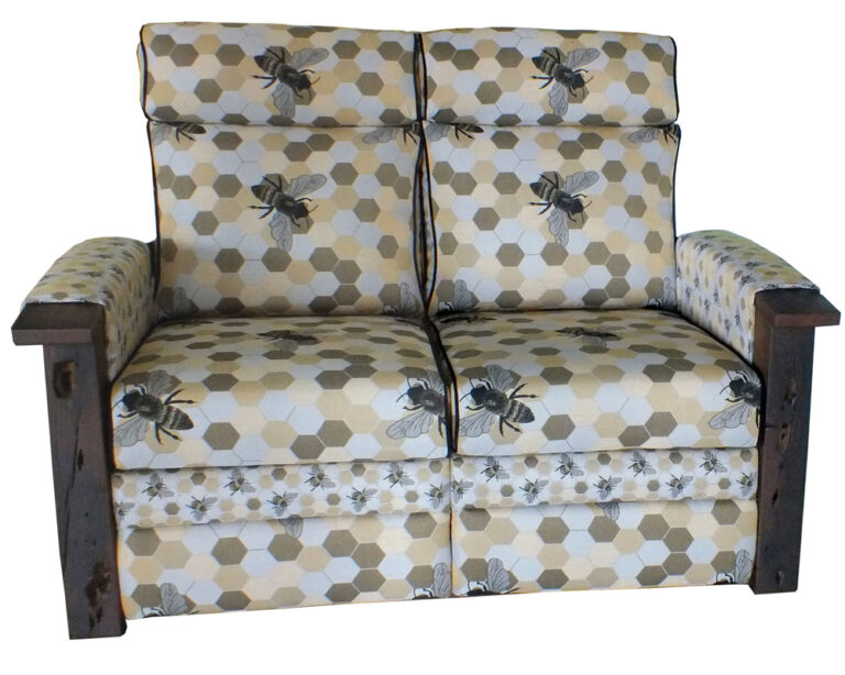 iving room QF 1050 series Love Seat Bee